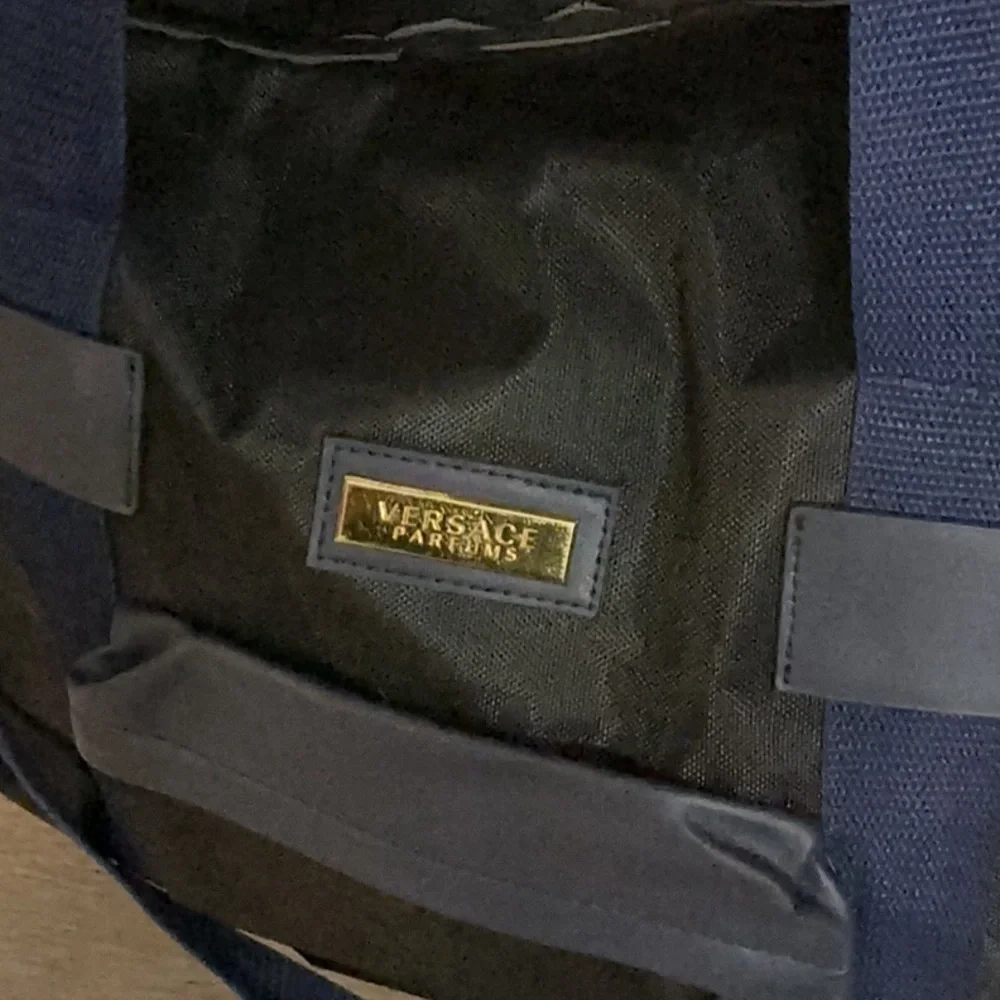 Authentic Versace Parfums men’s designer large duffle travel bag